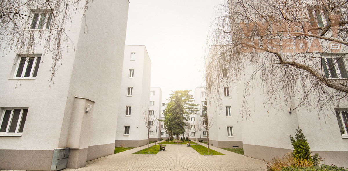 PREDANÉ - VÝNIMOČNÝ 2i BYT V MODERNEJ LOKALITE - NOVÁ DOBA, VAJNORSKÁ