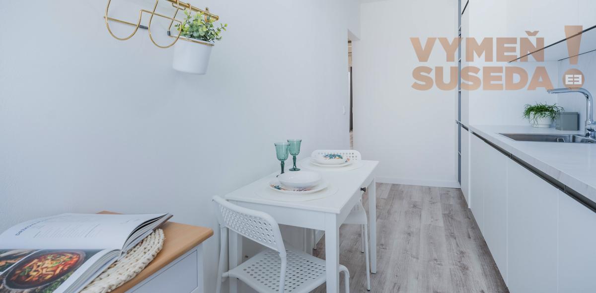 PREDANÉ – Mimoriadne vkusný, zrekonštruovaný  3 izb. byt 79m2 Bratislava V. Petržalka, Gessayova ulica