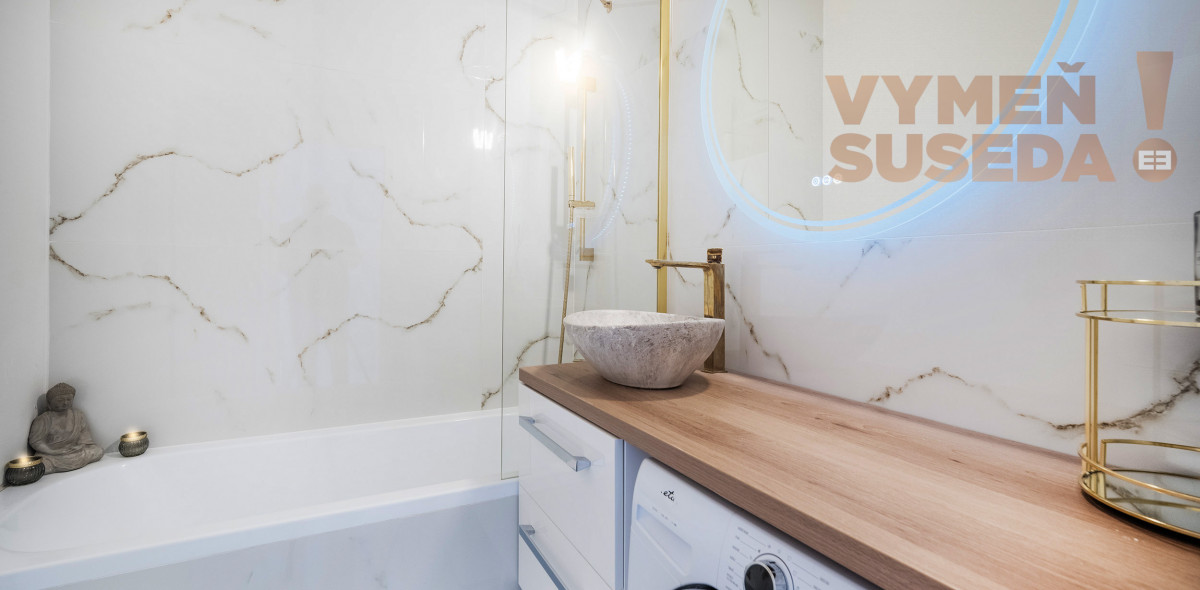 PREDANÉ – Mimoriadne vkusný, zrekonštruovaný  3 izb. byt 79m2 Bratislava V. Petržalka, Gessayova ulica