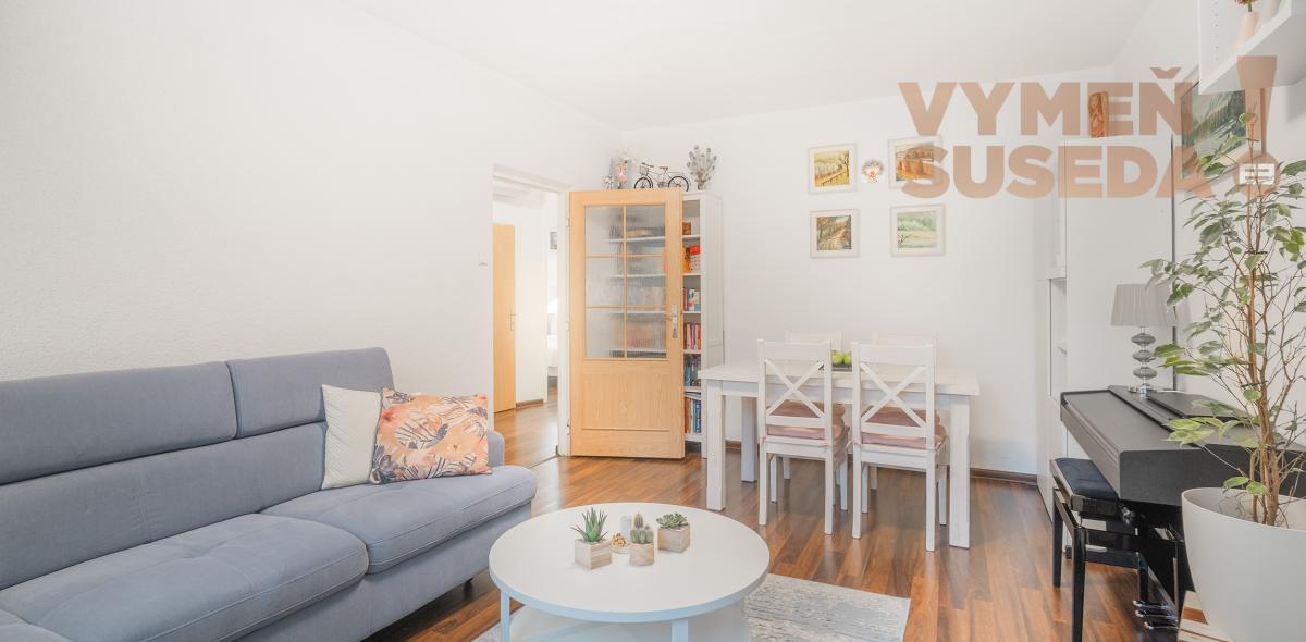 PREDANÉ - VÝNIMOČNÝ 3 IZB. BYT S PRIESTRANOU LOGGIOU, VYHĽADÁVANÁ LOKALITA, BA IV, SILVÁNSKA UL., KARLOVÁ VES