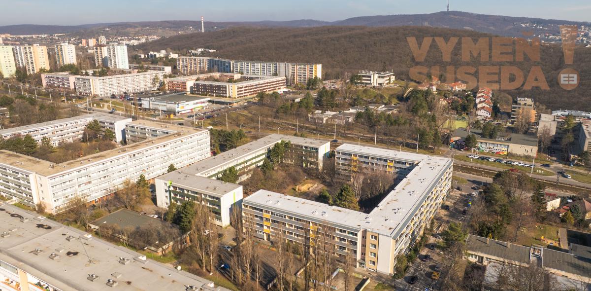 PREDANÉ - VÝNIMOČNÝ 3 IZB. BYT S PRIESTRANOU LOGGIOU, VYHĽADÁVANÁ LOKALITA, BA IV, SILVÁNSKA UL., KARLOVÁ VES