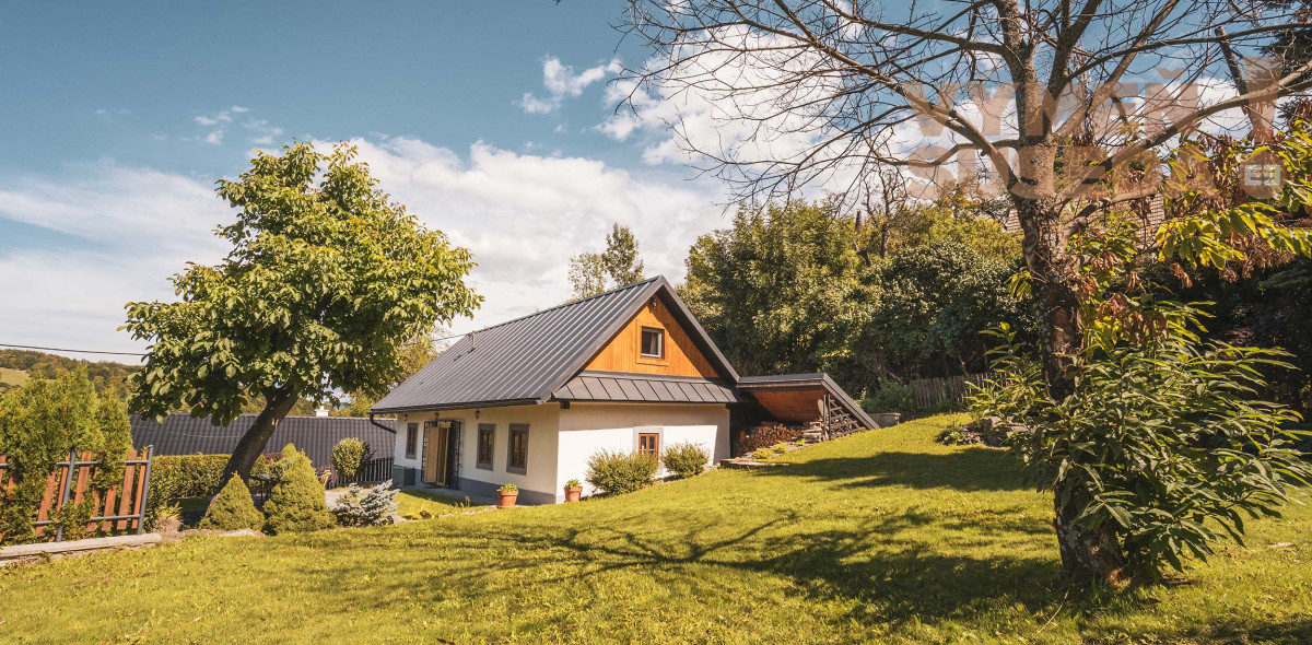 PREDANÉ! - VÝNIMOČNÝ 4 IZB. RODINNÝ DOM s úžasnou atmosférou, Boženy Nemcovej, Banská Štiavnica.