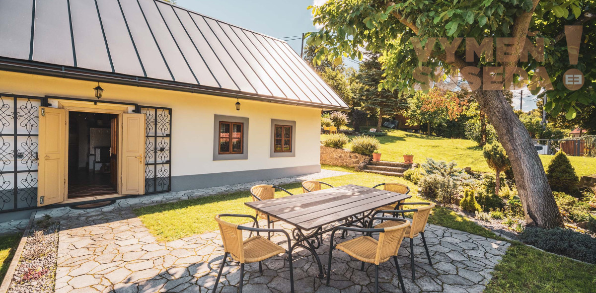 PREDANÉ! - VÝNIMOČNÝ 4 IZB. RODINNÝ DOM s úžasnou atmosférou, Boženy Nemcovej, Banská Štiavnica.