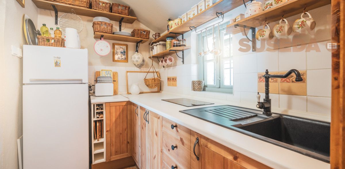 PREDANÉ! - VÝNIMOČNÝ 4 IZB. RODINNÝ DOM s úžasnou atmosférou, Boženy Nemcovej, Banská Štiavnica.