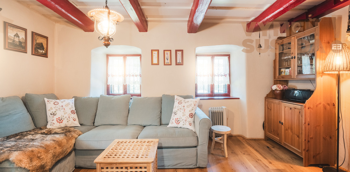 PREDANÉ! - VÝNIMOČNÝ 4 IZB. RODINNÝ DOM s úžasnou atmosférou, Boženy Nemcovej, Banská Štiavnica.