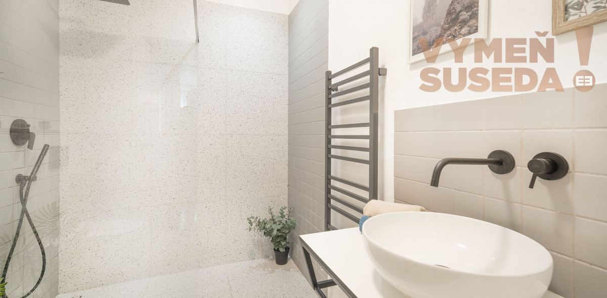 PREDANÉ - JEDINEČNÝ STAROMESTSKÝ 3 IZB. BYT s PREDZÁHRADKOU, Palisády, ul. Fraňa Kráľa, BA I