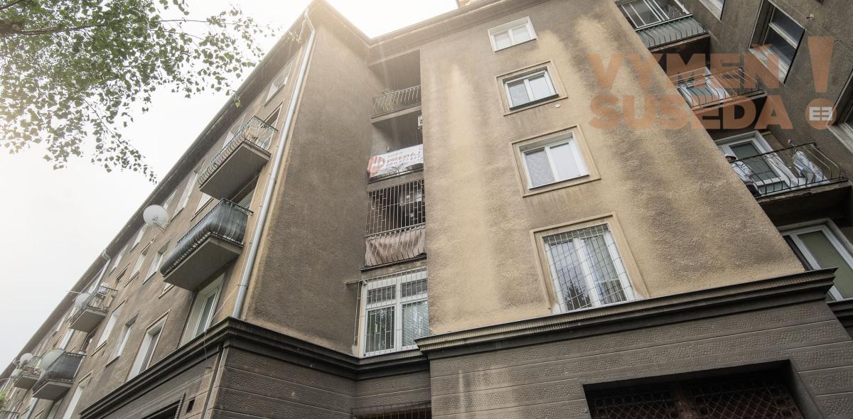 PREDANÉ!- VÝNIMOČNÝ STAROMESTSKÝ 2 IZB. BYT s LOGGIOU, Björnsonova ul., BA I