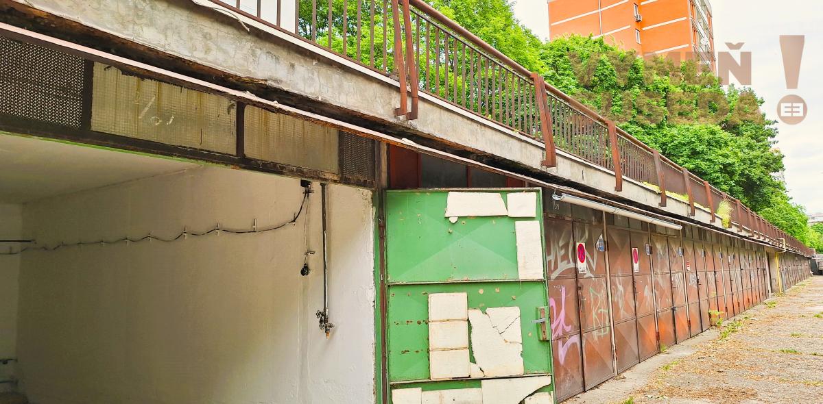 PREDANÉ - Samostatná garáž v radovej zástavbe ul. J. C. Hronského, BA III