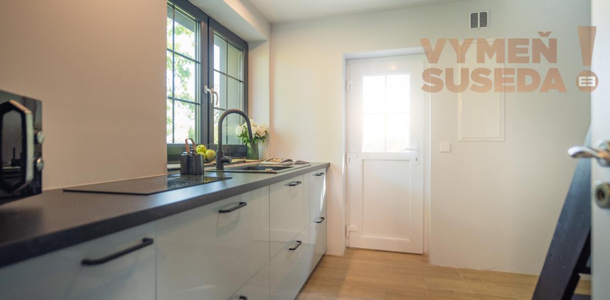 PREDANÉ – VÝNIMOČNÁ NEHNUTELNOSŤ V LESE V BRATISLAVE, CESTA NA KLANEC, BA IV LAMAČ