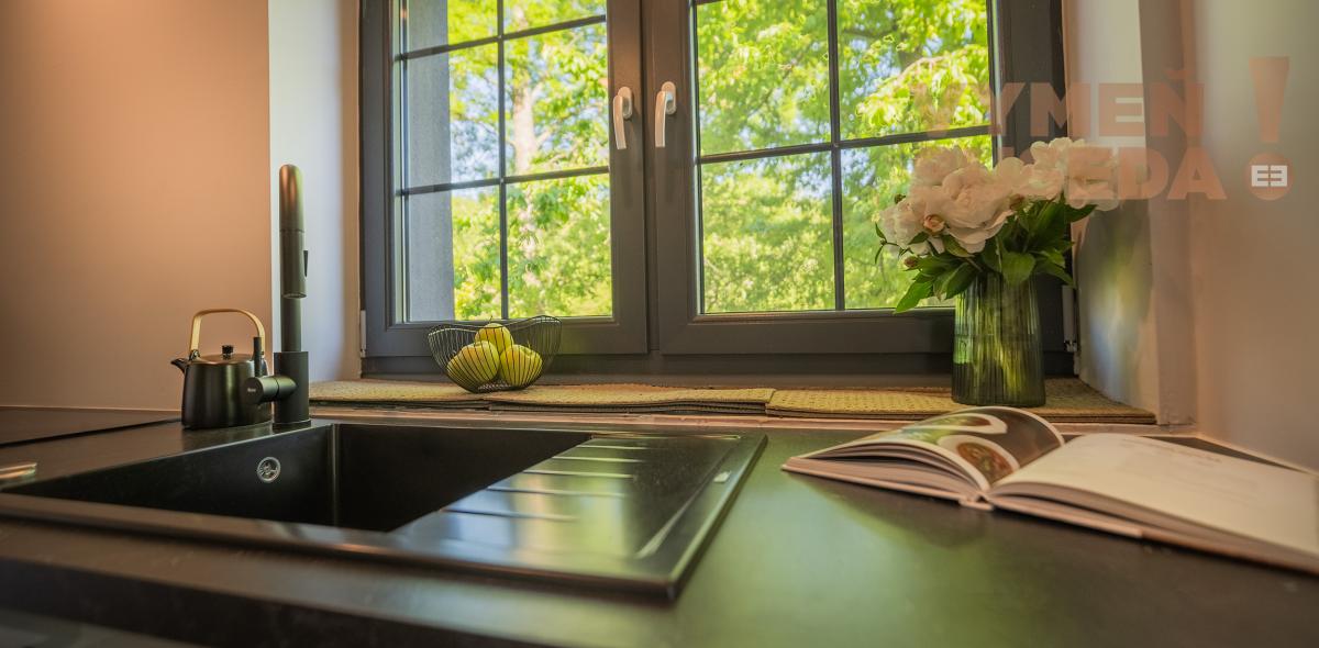 PREDANÉ – VÝNIMOČNÁ NEHNUTELNOSŤ V LESE V BRATISLAVE, CESTA NA KLANEC, BA IV LAMAČ