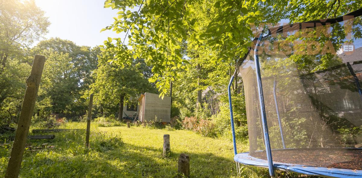 PREDANÉ – VÝNIMOČNÁ NEHNUTELNOSŤ V LESE V BRATISLAVE, CESTA NA KLANEC, BA IV LAMAČ