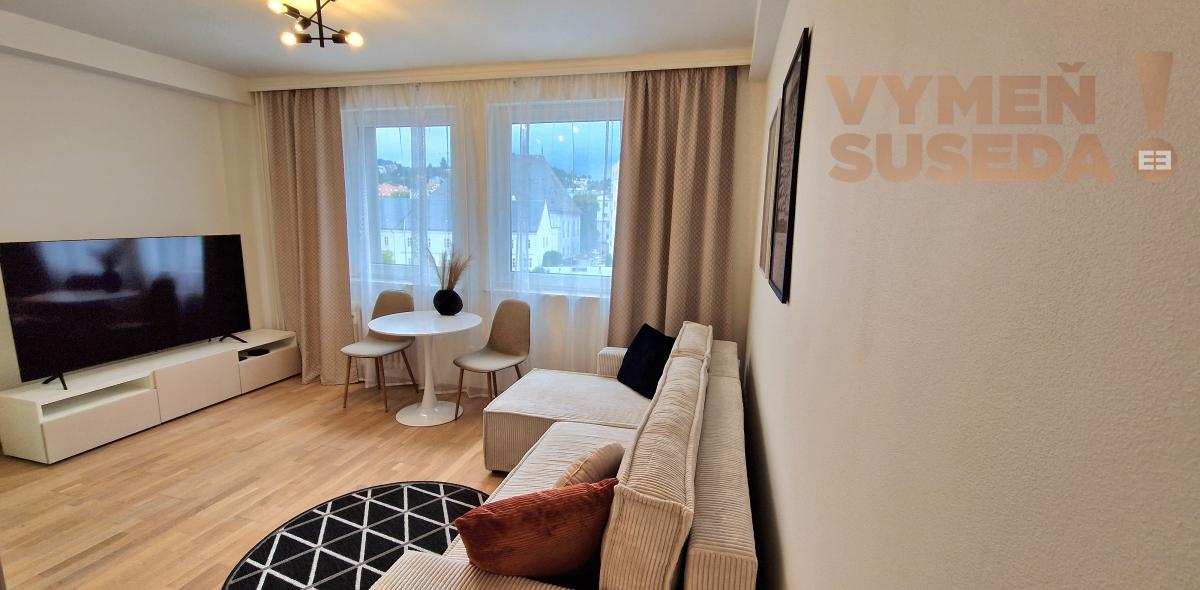 VYMEŇ SUSEDA ! - 2. IZB. BYTU V ÚPLNOM CENTRE BRATISLAVY VETERNÁ ULICA.