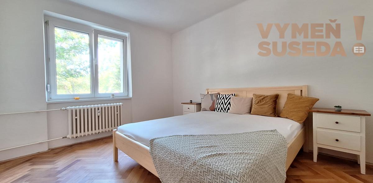 PRENAJATÉ! - VÝNIMOČNÝ TEHLOVÝ 3 IZB. BYT v Ružinove,  Družicová ulica.