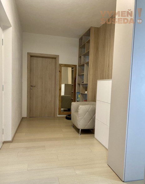 PREDANÉ! - NA PREDAJ KRÁSNY PRESVETLENÝ 2.IZB BYT S LOGGIOU - NOVÉ MESTO / BELÁRIA KOLIBA, SVÄTOVAVRINECKÁ UL.