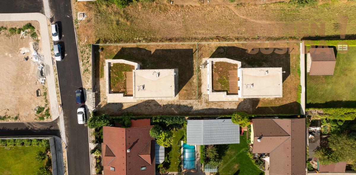 VYMEŇ SUSEDA! - Nezmeškajte príležitosť! Jeden z domov už je rezervovaný! 4izb. RD - ČUNOVO