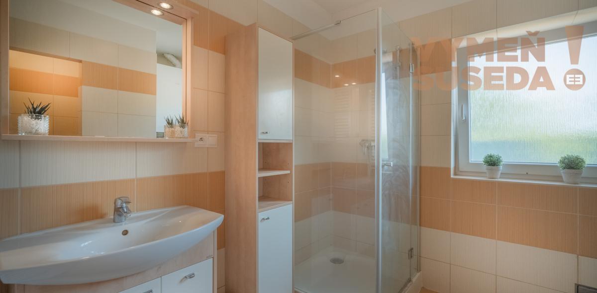 PREDANÉ! – 3 IZB. RODINNÝ DOM SO ZÁHRADOU, obec LEHOTA