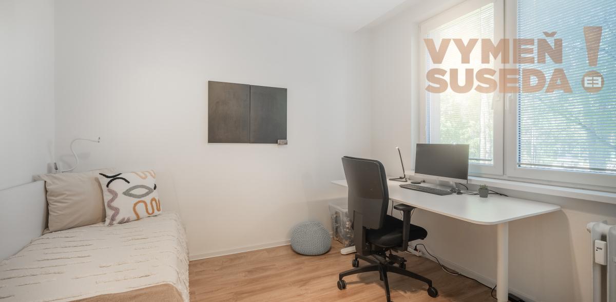 PREDANÉ - VÝNIMOČNÝ 3 IZB. BYT S PRIESTRANOU LOGGIOU, VYHĽADÁVANÁ LOKALITA, BA IV, PÚPAVOVA ul., KARLOVÁ VES