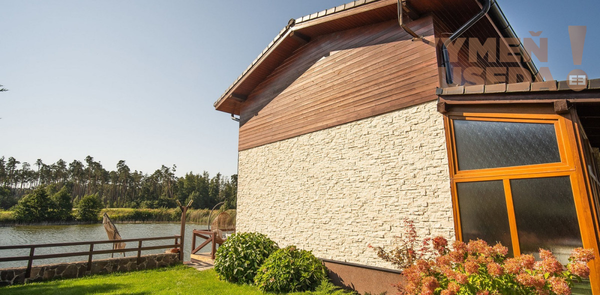 VYMEŇ SUSEDA! – VÝNIMOČNÁ NEHNUTELNOST pri Jazere v GOLF RESORT PENATI