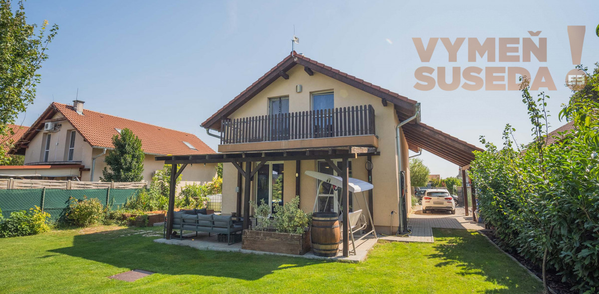 VYMEŇ SUSEDA! – SAMOSTATNÝ 4 IZB. RODINNÝ DOM S KRÁSNYM POZEMKOM, HVIEZDOSLAVOV