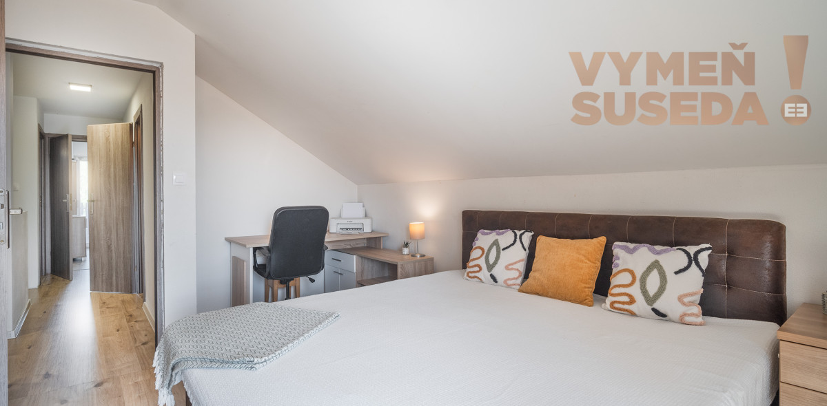 PREDANÉ! – SAMOSTATNÝ 4 IZB. RODINNÝ DOM S KRÁSNYM POZEMKOM, HVIEZDOSLAVOV