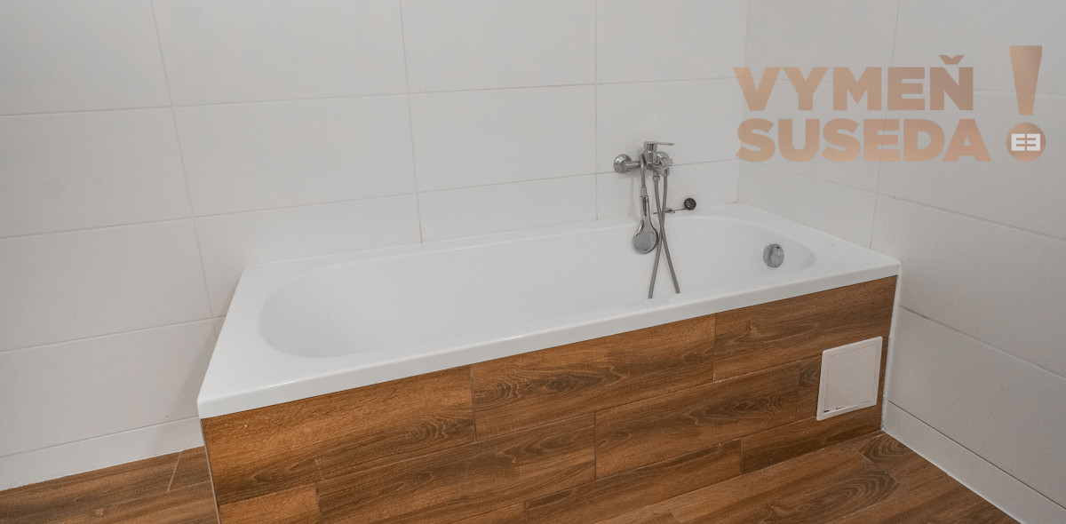 PREDANÉ! – SAMOSTATNÝ 4 IZB. RODINNÝ DOM S KRÁSNYM POZEMKOM, HVIEZDOSLAVOV