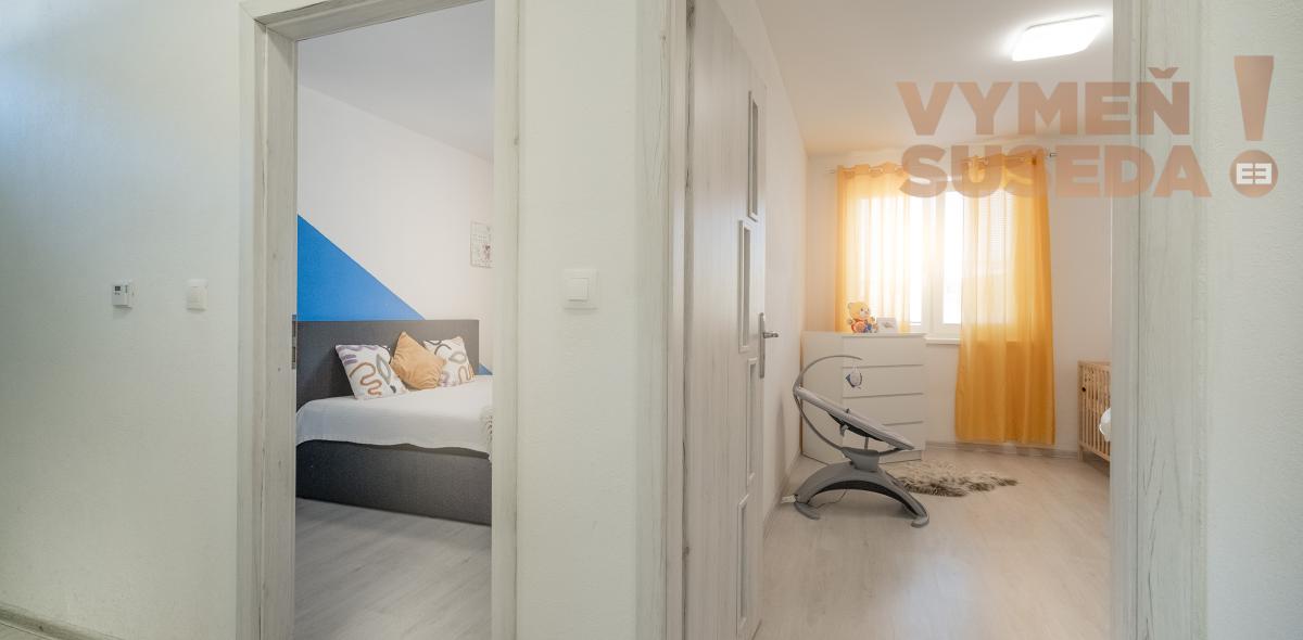 VYMEŇ SUSEDA! – VÝNIMOČNÝ 4 IZB. RD, KOMPLETNE ZARIADENÝ, HVIEZDOSLAVOV