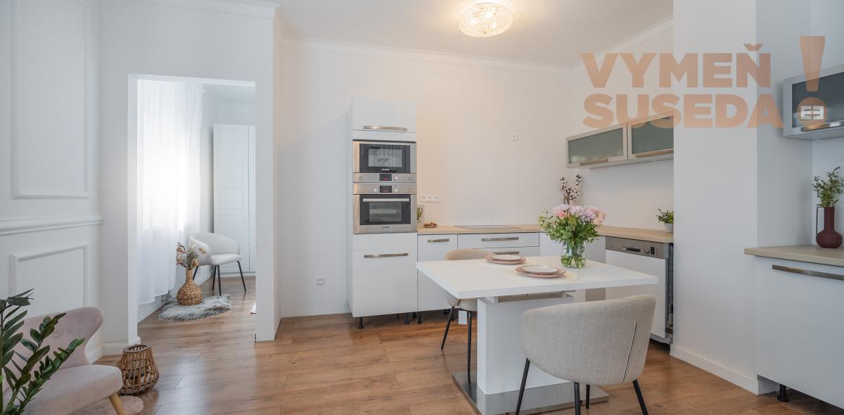 VYMEŇ SUSEDA! – PONÚKAME NA PREDAJ VÝNIMOČNÝ 3 IZB. RD RUŽINOV, PRIEVOZ S KRÁSNYM POZEMKOM 549m2