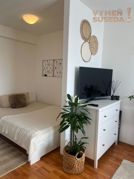 PRENAJATÉ! - PRENÁJOM 1. IZB. BYTU SO SPACÍM KÚTOM A PARKINGOM, GEOLOGICKÁ UL. PODUNAJSKÉ BISKUPICE II.