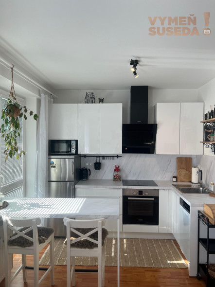 PRENAJATÉ! - PRENÁJOM 1. IZB. BYTU SO SPACÍM KÚTOM A PARKINGOM, GEOLOGICKÁ UL. PODUNAJSKÉ BISKUPICE II.