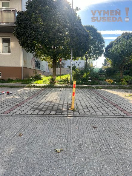 PRENAJATÉ! - PRENÁJOM 1. IZB. BYTU SO SPACÍM KÚTOM A PARKINGOM, GEOLOGICKÁ UL. PODUNAJSKÉ BISKUPICE II.