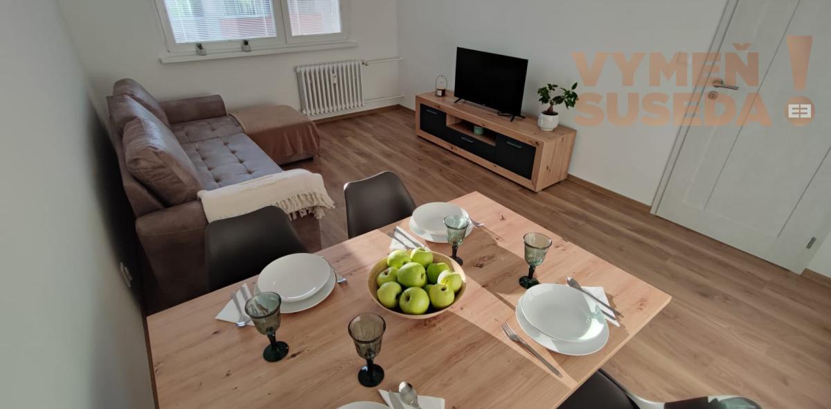 PRENAJATÉ – NA PRENÁJOM KRÁSNY 2. IZB. BYT PO KOMPLETNE REKONŠTRUKCII, MEDVEĎOVEJ UL., BA V. PETRŽALKA