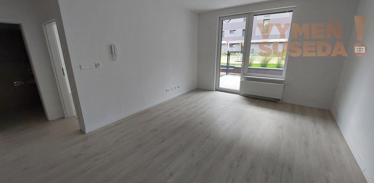 PREDANÉ! – SKOLAUDOVANÝ 2 izb. byt s PREDZÁHRADKOU v TOP lokalite, Košice – Terasa