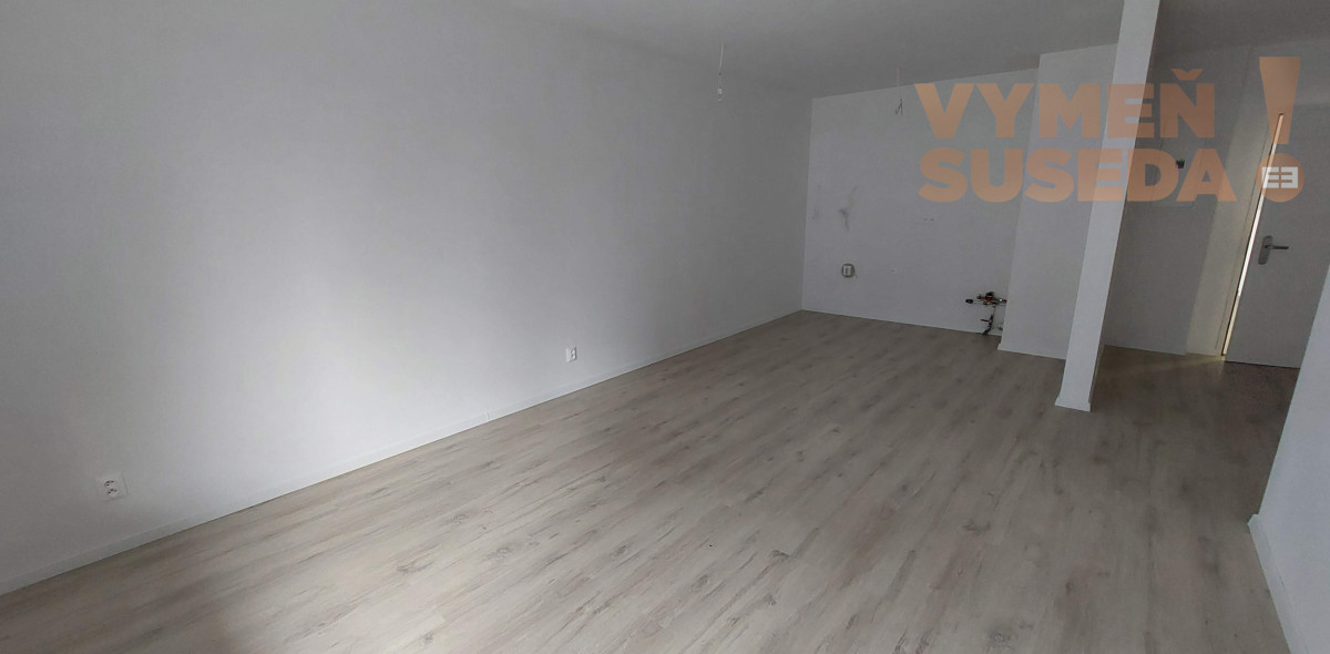 PREDANÉ! – SKOLAUDOVANÝ 2 izb. byt s PREDZÁHRADKOU v TOP lokalite, Košice – Terasa