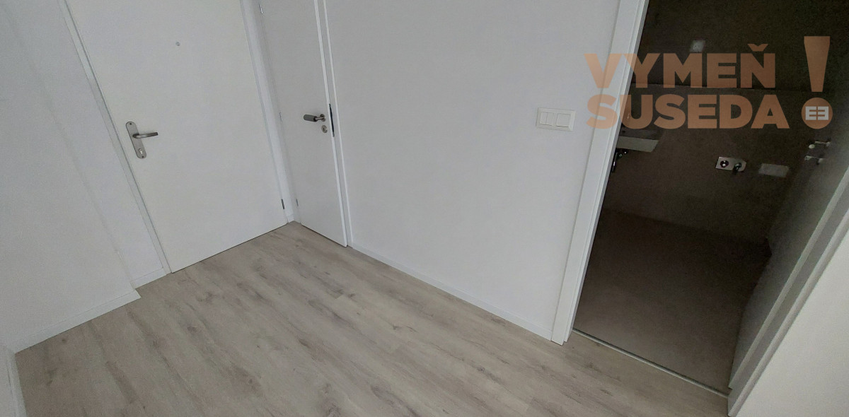 PREDANÉ! – SKOLAUDOVANÝ 2 izb. byt s PREDZÁHRADKOU v TOP lokalite, Košice – Terasa