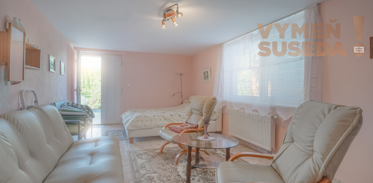 VYMEŇ SUSEDA! – 7 izb. RD s priestranným pozemkom 1414 m2 Horná Potôň