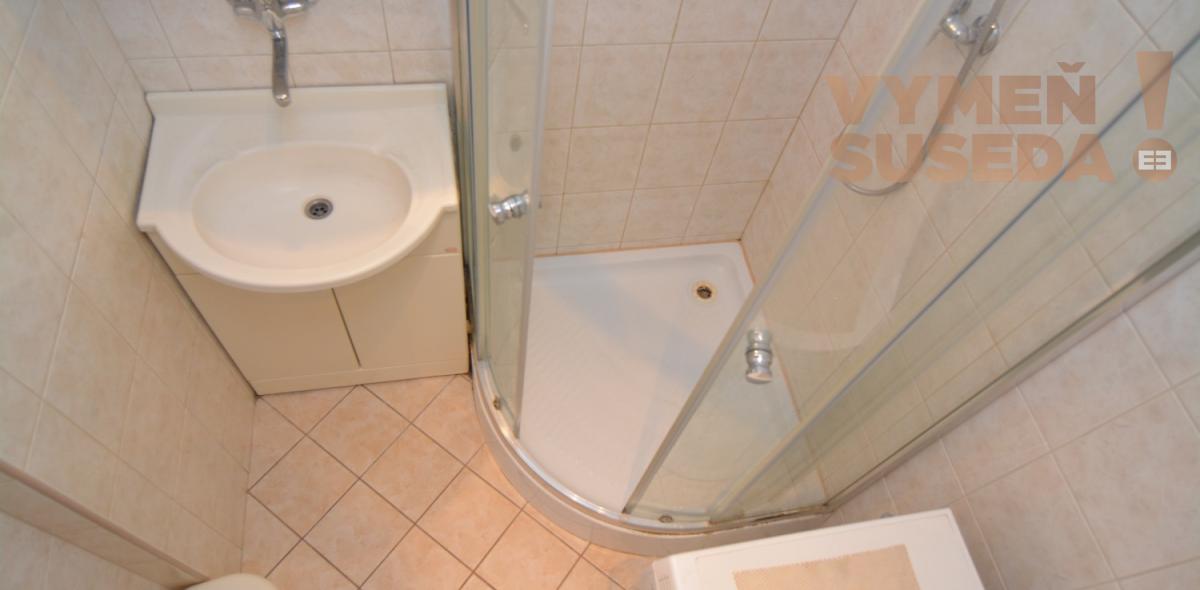 PREDANÉ! Na predaj priestranný 2 izb. byt Staré mesto