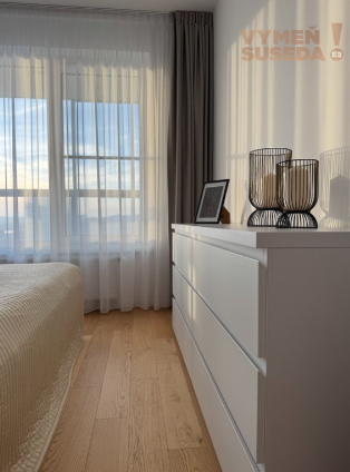 VYMEŇ SUSEDA! PRENÁJOM ŠTÝLOVÝ MODERNÝ 2 IZB. BYT V KLINGERKE, STARÉ MESTO