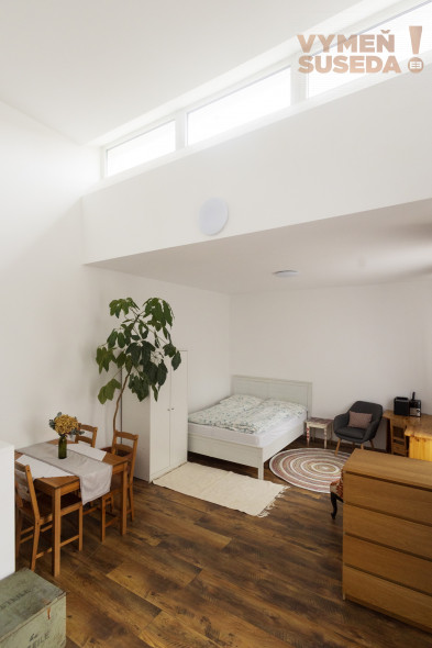 PRENAJATÉ! - VÝNIMOČNÝ  1 IZB. BYT S TERASOU A PREDZÁHRADKOU, DNV, BA IV