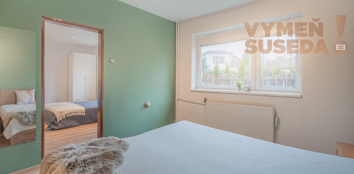 VYMEŇ SUSEDA! – PONÚKAME NA PREDAJ VÝNIMOČNÝ RODINNÝ DOM, S VEĽKÝM POZEMKOM 1235.00m2, BERNOLÁKOVO.