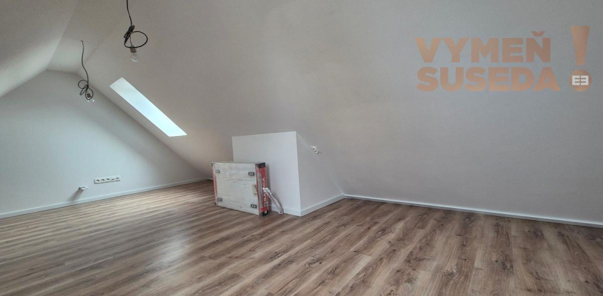 VYMEŇ SUSEDA! – VÝNIMOČNÝ 3 IZB. MEZONET, NOVOSTAVBA PRI KAŠTIELI