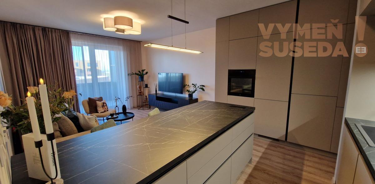 PRENAJATÉ! - PRENÁJOM 2. IZB. NADŠTANDARDNÉHO BYTU V NOVOSTAVBE, 2X PARKING, UL. SEKVOJOVÁ, MILOSLAVOV.