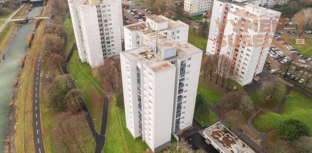 PREDANÉ! - VÝNIMOČNÝ 3 IZB. BYT S LOGGIOU, VYHĽADÁVANÁ LOKALITA, BA V, ŠEVČENKOVÁ ul., PETRŽALKA.