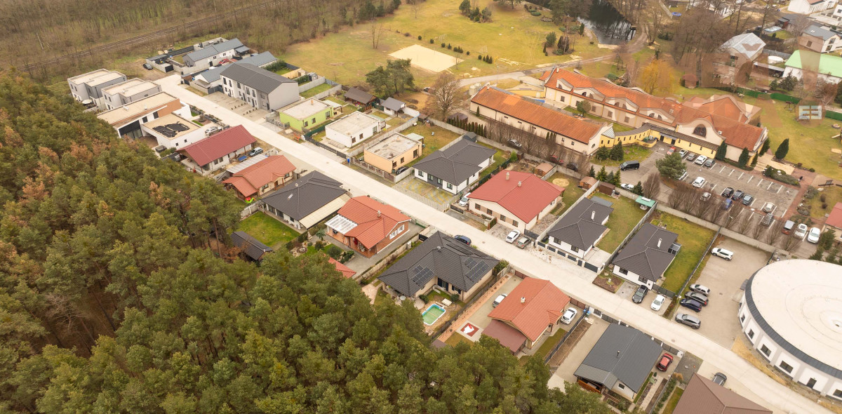 PREDANÉ! - VÝNIMOČNÝ 4 IZB. RD - NOVOSTAVBA, V NOVOVYBUDOVANEJ REZIDENČNEJ LOKALITE VAMPÍL.