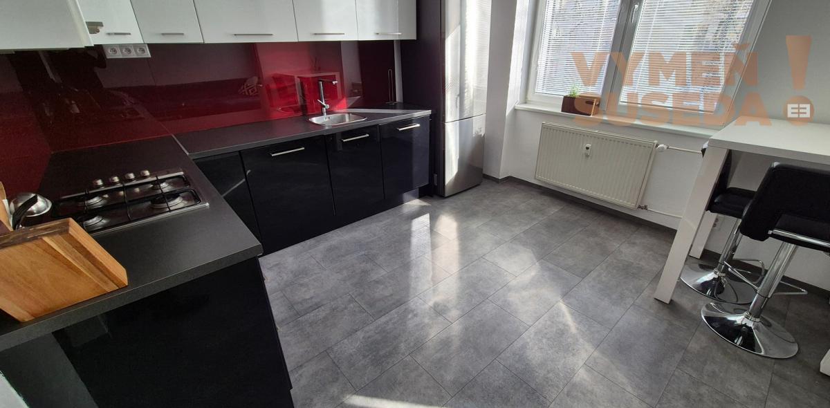 PRENAJATÉ! - Priestranný 2 IZB. BYT S LOGGIOU, Račianske mýto, Račianska ul.