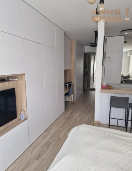 PRENAJATÉ! - Ponúkame na prenájom výnimočný 1-izbový byt s balkónom v Bratislave - Petržalka - Slnečnice