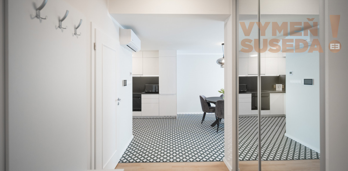 VYMEŇ SUSEDA! – VÝNIMOČNÁ DIZAJNOVÁ NEHNUTELNOSŤ – REZIDENCIA OPERA