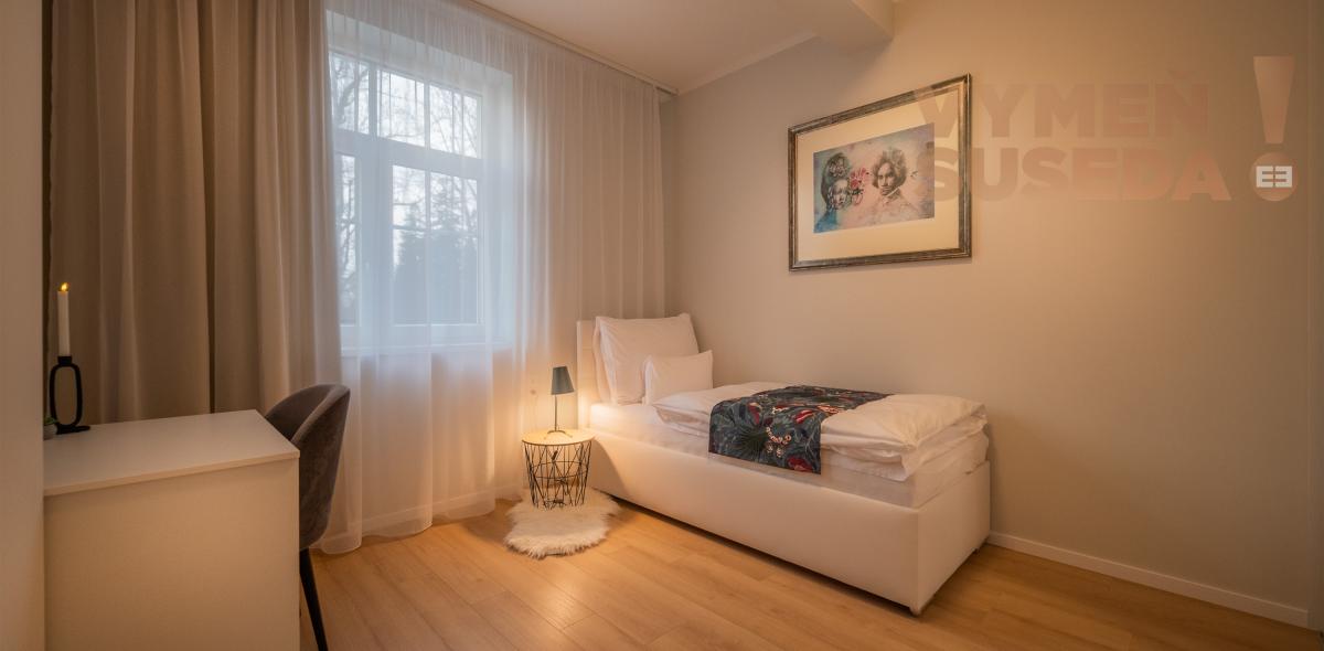 VYMEŇ SUSEDA! – 3 spálňový luxusný apartmán s terasou 163m2 v komplexe OPERA, Turčianske Teplice.