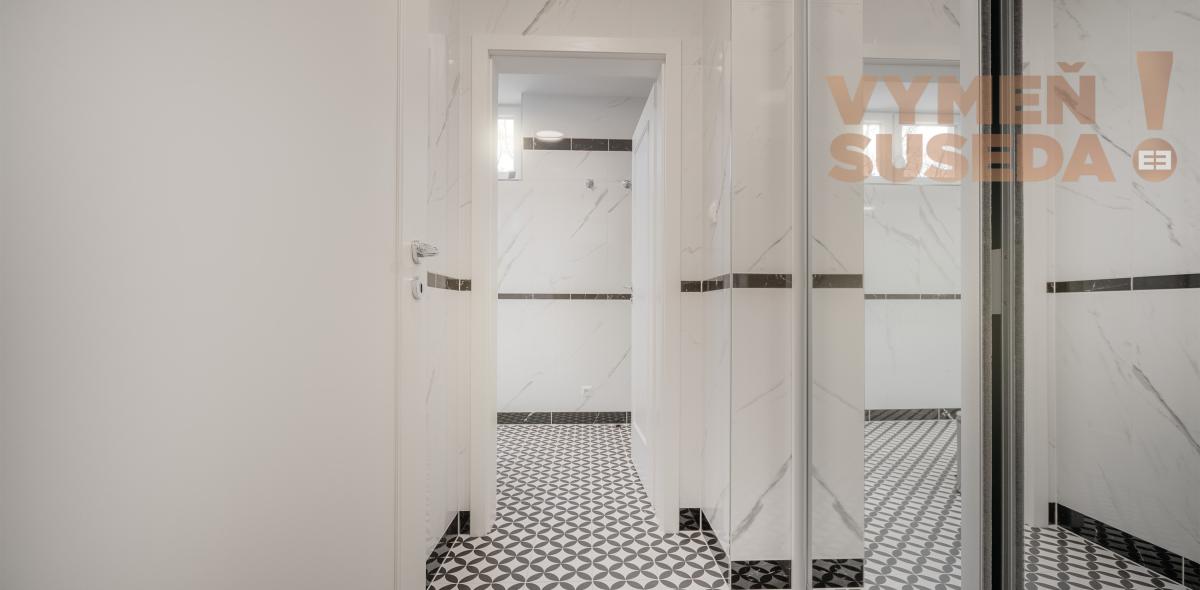 VYMEŇ SUSEDA! – 3 spálňový luxusný apartmán s terasou 163m2 v komplexe OPERA, Turčianske Teplice.