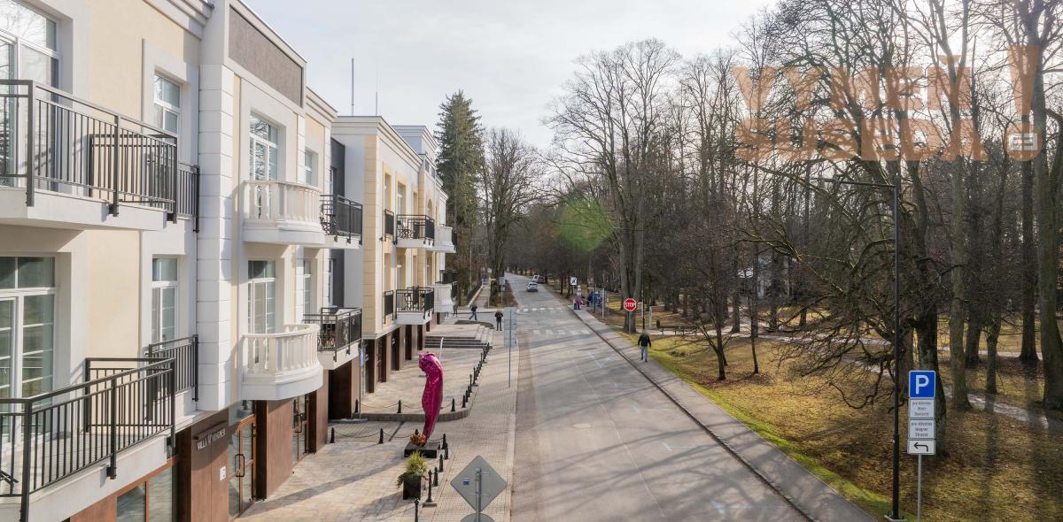 VYMEŇ SUSEDA! – 3 spálňový luxusný apartmán s terasou 163m2 v komplexe OPERA, Turčianske Teplice.