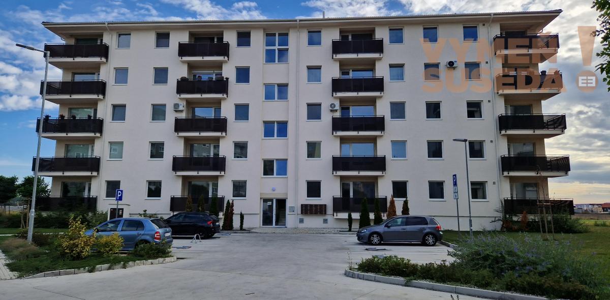 VYMEŇ SUSEDA - Hľadáme na kúpu 1 izbový byt v Dunajskej Strede - hotovostný klient